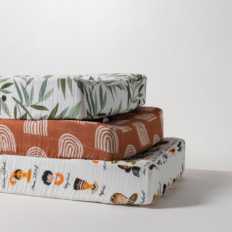 babyletto 100% Quilted Organic Cotton Changing Pad Cover, GOTS-Certified, Fitted 360°, Ultra-Soft and Breathable Muslin - Women in History - Image 5